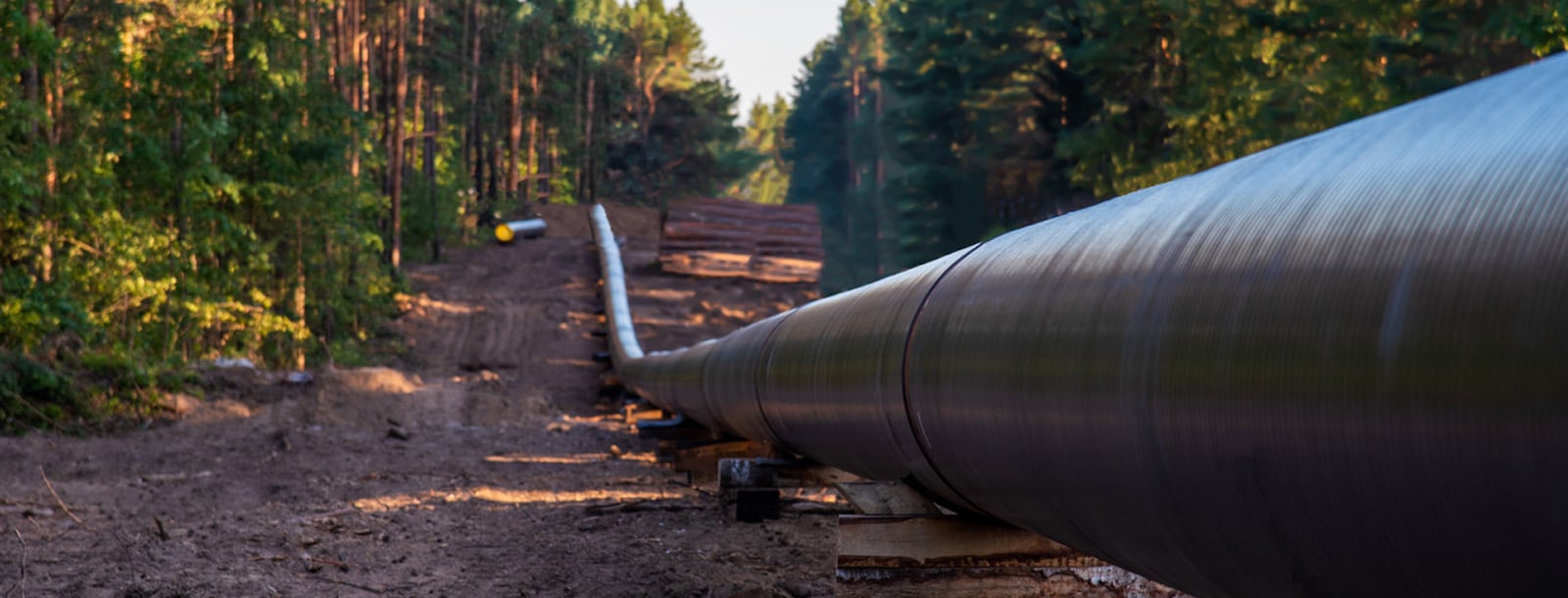 Gas pipe