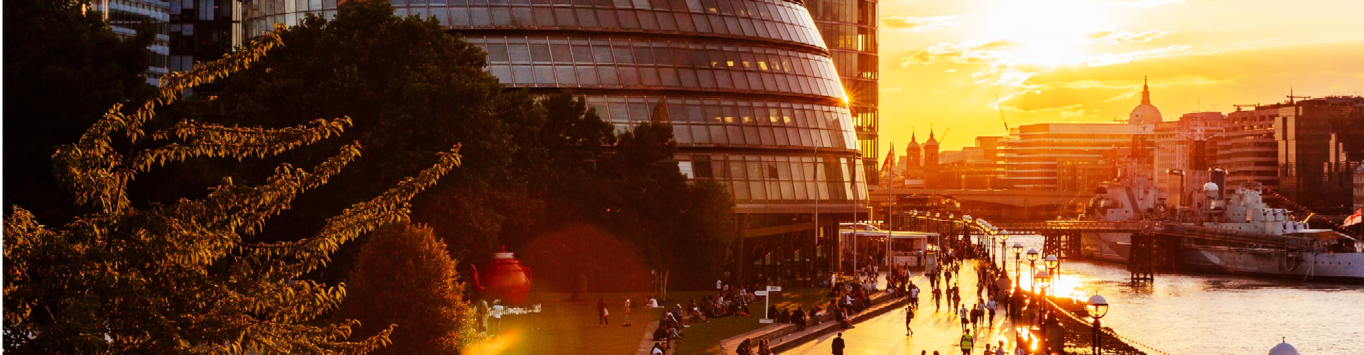 View over River Thames in central London at sunset